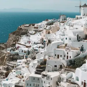 Explore MINI SANTORINI FROM ATHENS (+transfers & ferry/flight) for 3 days with Greca and discover unforgettable experiences - Photo 6