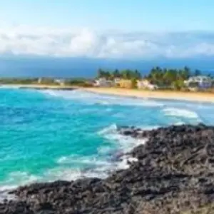 Explore Galapagos complete adventure 3 islands - 10 days for 10 days with Gulliver Expeditions and discover unforgettable experiences - Photo 2