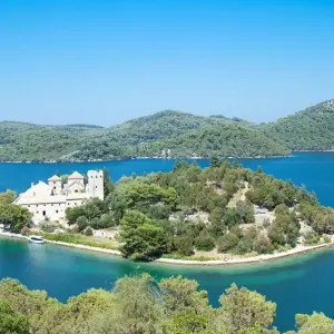 Explore Discover Croatia & Slovenia by Land and Sea (Multi country) for 11 days with Gulliver Travel and discover unforgettable experiences - Photo 4