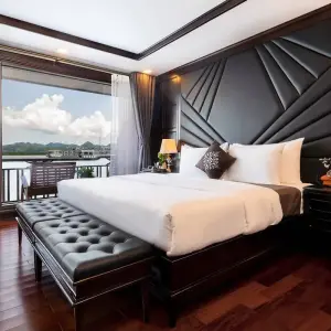 Explore 3-Day Hanoi - Ninh Binh - Ha Long Bay & Lan Ha Bay 5 Star Cruise for 3 days with Ha Long Bay Lux Cruises Tours and discover unforgettable experiences - Photo 7