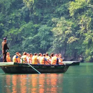 Explore Ha Long Bay Full Day Cruise, Cave, Kayaking, Swimming, Lunch, Bus for 1 days with Ha Long Bay Lux Cruises Tours and discover unforgettable experiences - Photo 5