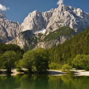 Explore Pearls Of Slovenia Tour for 8 days with Helia Travel Agency and discover unforgettable experiences - Photo 4