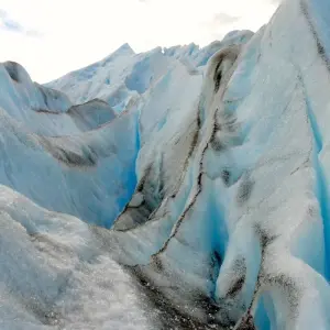 Explore Patagonia, Trekking Paradise with W-Trek Express for 11 days with Hi Travel Argentina and discover unforgettable experiences - Photo 4