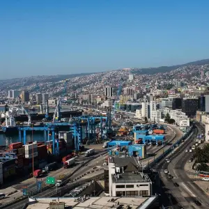 Explore Santiago and Valparaíso (5 Days) for 5 days with Hi Travel Argentina and discover unforgettable experiences - Photo 2