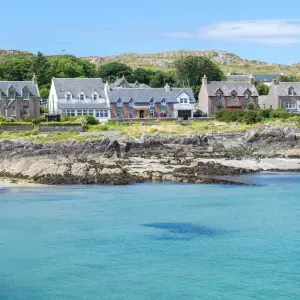 Explore Mull, Iona & Staffa Puffin Experience for 4 days with Highland Explorer Tours and discover unforgettable experiences - Photo 2