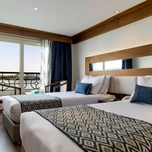 Explore Queen Cleopatra  - 7 days for 7 days with Holiday In Egypt and discover unforgettable experiences - Photo 3