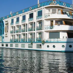 Explore Queen Cleopatra  - 7 days for 7 days with Holiday In Egypt and discover unforgettable experiences - Photo 10