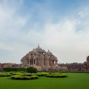 Explore Sacred Spaces: Exploring Akshardham for 1 days with Holidays At and discover unforgettable experiences - Photo 7