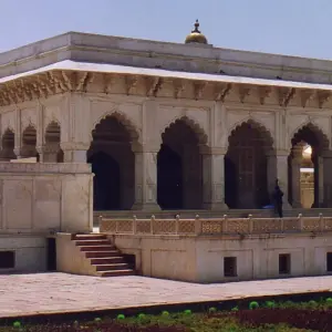 Explore Luxury Golden Triangle Tour with Ranthambore for 9 days with Holidays At and discover unforgettable experiences - Photo 4