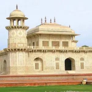 Explore Golden Triangle Tour - Get Amazing Experience in 3 heritage cities for 5 days with ITS holidays and discover unforgettable experiences - Photo 4