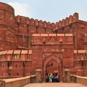 Explore Golden Triangle Tour - 5 Days & 4 Nights for 5 days with ITS holidays and discover unforgettable experiences - Photo 4