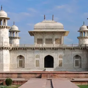 Explore Agra Tour Package for 2 days with ITS holidays and discover unforgettable experiences - Photo 7