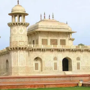 Explore Same day Taj Mahal Tour from Delhi by Car - All Inclusive for 1 days with India Taj Tour and discover unforgettable experiences - Photo 3