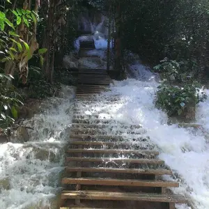 Explore Uncover the Hidden Charms of Laos: 6-Day Adventure from Houay Xai - Luang Prabang for 6 days with Indochina Today Travel and discover unforgettable experiences - Photo 5