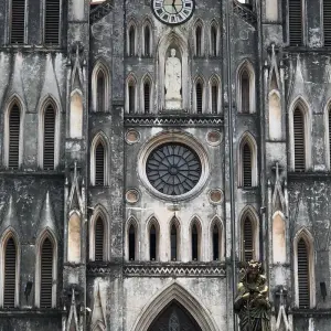 Explore Private Tour Experience Two Cultures - Vietnam and Cambodia with Beach Vacation in Phan Thiet / Mui Ne or on Phu Quoc 21 Days (incl. flight) (18 destinations) for 20 days with Indochina Travels and discover unforgettable experiences - Photo 4