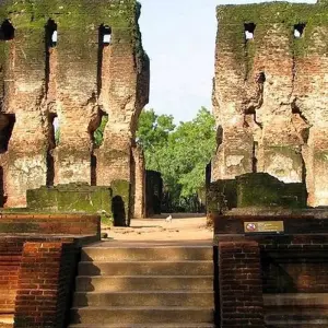 Explore Premium Sri Lanka in Depth for 14 days with Intrepid Premium and discover unforgettable experiences - Photo 8