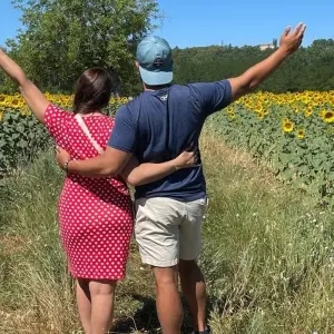 Explore Tuscany Thrills: A 3-Day Escape of Wine, Relax, and Fun for 3 days with Italy on a Budget Tours and discover unforgettable experiences - Photo 2