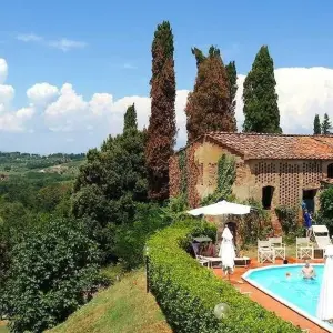 Explore Tuscany Thrills: A 3-Day Escape of Wine, Relax, and Fun for 3 days with Italy on a Budget Tours and discover unforgettable experiences - Photo 9