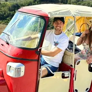 Explore Two Hearts in Tuscany: an Escape for 2 for 4 days with Italy on a Budget Tours and discover unforgettable experiences - Photo 11