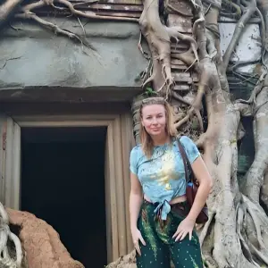 Explore Ultimate Angkor Wat, private AC car tour for 4 days with Payless tours india and discover unforgettable experiences - Photo 6