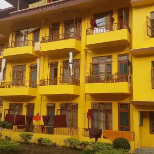 Explore India in a nutshell with  Indian family stay for 11 days with Payless tours india and discover unforgettable experiences - Photo 8