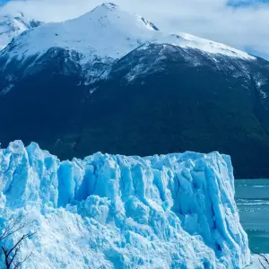 Explore El Calafate - Glaciers and Wilderness for 5 days with People Travel and Experience and discover unforgettable experiences - Photo 3