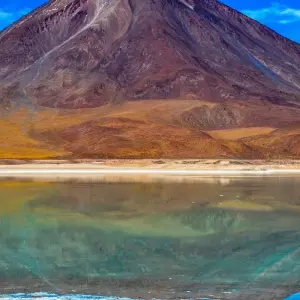 Explore Bolivia Highlights - 8 Days: La Paz, Tiwanaku, Sucre, Potosi, Uyuni Salt Flats & Colorful Lagoons for 8 days with Peru Trek 4 Good and discover unforgettable experiences - Photo 2