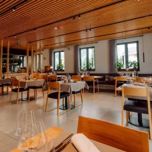 Explore SKI & DINE IN THE JULIAN ALPS for 4 days with Positive sport and discover unforgettable experiences - Photo 2