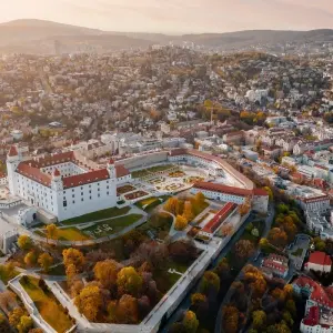 Explore Private Tour: 4 Countries in One Week: Prague - Vienna - Bratislava- Budapest for 7 days with Prague Best Experience and discover unforgettable experiences - Photo 4