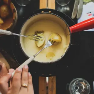 Explore 6-Day The Italian Lakes & Swiss Alps Explorer Small-Group Tour from Milan for 6 days with Rabbie’s Small Group Tours and discover unforgettable experiences - Photo 7