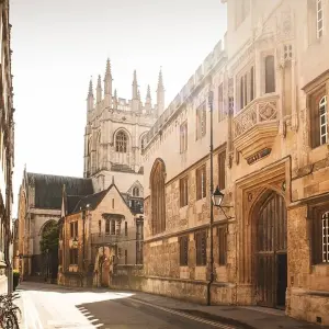 Explore 2 Day Enchanting England & Wales: Stratford & Oxford from Bristol for 2 days with Rabbie's Tours and discover unforgettable experiences - Photo 4
