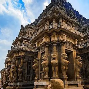 Explore South India Tour Package with Chennai, Kanchipuram, Mahabalipuram, Pondicherry, Thanjavur, Trichy  including meals for 5 days with Real viaggi india  and discover unforgettable experiences - Photo 8