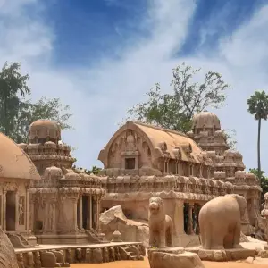 Explore South India Tour Package with Chennai, Kanchipuram, Mahabalipuram, Pondicherry, Thanjavur, Trichy  including meals for 5 days with Real viaggi india  and discover unforgettable experiences - Photo 9