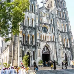 Explore Vietnam and Thailand Deluxe Tour In 14 Days for 14 days with Realistic Asia and discover unforgettable experiences - Photo 6