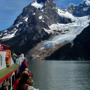 Explore Argentina and Chile - Amazing Patagonia: Ushuaia and Puerto Natales - 5 Days for 5 days with Receptivo Aborigen Tours and discover unforgettable experiences - Photo 5