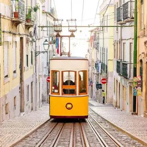 Explore Wonders of Portugal for 5 days with Receptivo Aborigen Tours and discover unforgettable experiences - Photo 11