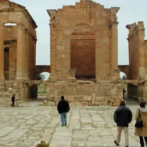 Explore Tunisia: Tunis, Hammamet, Matmata, Chebika, Tozeur Oasis, Kairouan, Carthage – 6 days for 6 days with Receptivo Aborigen Tours and discover unforgettable experiences - Photo 9