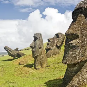 Explore Chile: Santiago de Chile - Easter Island - Atacama Desert. Millenarian Cultures - 10 days for 10 days with Receptivo Aborigen Tours and discover unforgettable experiences - Photo 6