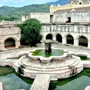 Explore Basic Guatemala & Roatan in 8 days for 8 days with Receptivo Aborigen Tours and discover unforgettable experiences - Photo 6