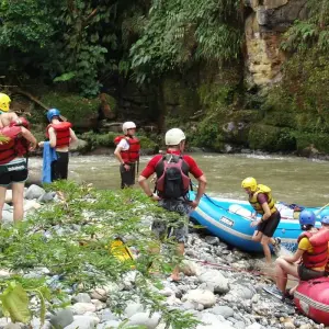 Explore 4 Days Trip in Medellín: Rafting & Nature Adventure Rio Claro for 4 days with Responsible Travel South America and discover unforgettable experiences - Photo 3