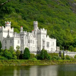 Explore Best of Ireland for 10 days with Trafalgar and discover unforgettable experiences - Photo 11