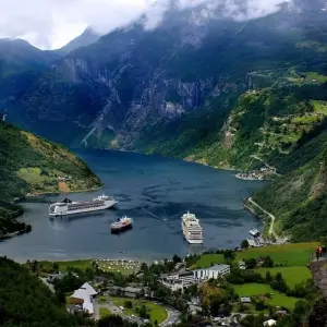 Explore Best of Norway for 9 days with Trafalgar and discover unforgettable experiences - Photo 9