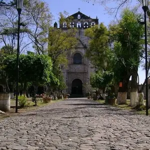 Explore Cuernavaca Tour: Unearth the Gems of the Eternal Spring State for 4 days with Vibe Adventures and discover unforgettable experiences - Photo 5