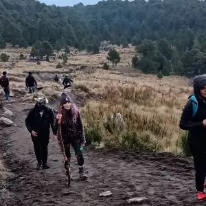 Explore Mexico City Hiking Tour: Trek Glorious Volcanoes for 3 days with Vibe Adventures and discover unforgettable experiences - Photo 4