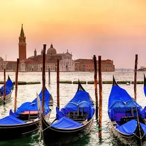 Explore Ultimate Italian Adventure: Venice, Rome, and Amalfi Coast Experience for 10 days with Wonderful Holidays UK and discover unforgettable experiences - Photo 3