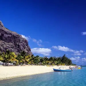 Explore Dubai & Mauritius: Skyline Meets Nature Adventure (from Dubai to Mahébourg) for 11 days with journaway and discover unforgettable experiences - Photo 9