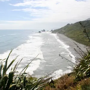 Explore Kaikoura Up Close to the Whales for 4 days with Gebeco and discover unforgettable experiences - Photo 4