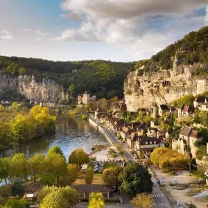 Explore Jewels of Southwest France for 11 days with Back-Roads Touring and discover unforgettable experiences - Photo 2