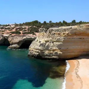Explore Sunny Portugal with Porto  (Porto to Lisbon) for 13 days with Collette and discover unforgettable experiences - Photo 6
