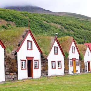 Explore Iceland’s Midnight Sun: Glaciers, Geysers, and the Golden Circle  (2026) for 10 days with Collette and discover unforgettable experiences - Photo 3